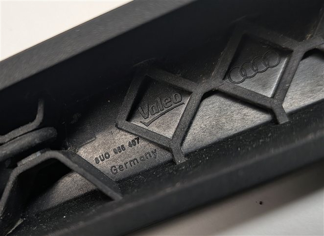 Thumbnail 5: 2015-2018 AUDI Q3 (8U) TRUNK HATCH GATE REAR WIPER ARM