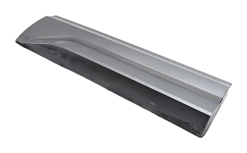 2016-2018 AUDI Q3 (8U) REAR RIGHT DOOR LOWER MOULDING RUNNER TRIM (Silver)