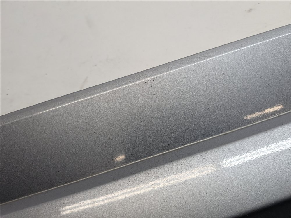 Thumbnail 10: 2016-2018 AUDI Q3 (8U) REAR RIGHT DOOR LOWER MOULDING RUNNER TRIM (Silver)