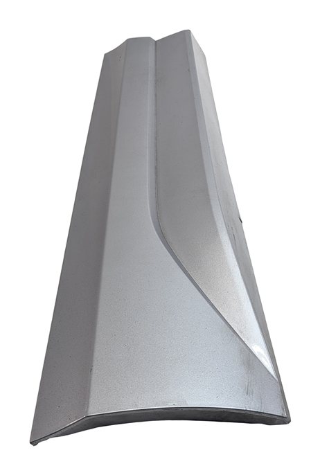 Thumbnail 3: 2016-2018 AUDI Q3 (8U) REAR RIGHT DOOR LOWER MOULDING RUNNER TRIM (Silver)