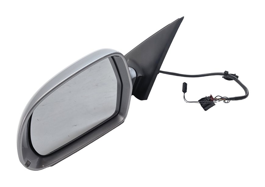 Thumbnail 1: 2015-2018 AUDI Q3 (8U) FRONT LEFT DRIVER HEATED DOOR MIRROR (Silver)