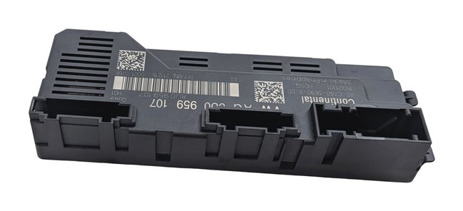 Thumbnail 2: 2015-2017 AUDI Q3 (8U) HATCH GATE TRUNK LIFT LIFTGATE CONTROL MODULE