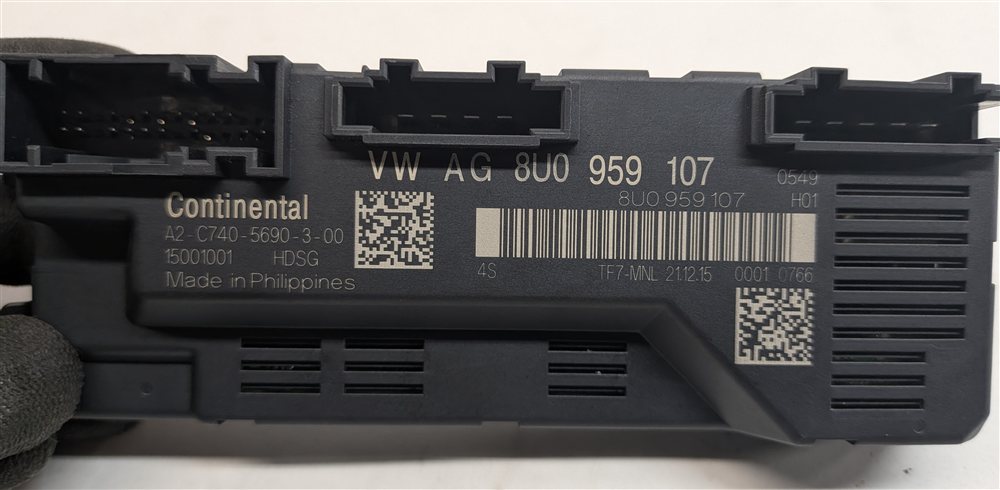 Thumbnail 6: 2015-2017 AUDI Q3 (8U) HATCH GATE TRUNK LIFT LIFTGATE CONTROL MODULE