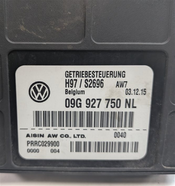 Thumbnail 7: 2015-2018 AUDI Q3 (8U) 2.0L AUTO AUTOMATIC TRANSMISSION CONTROL MODULE TCM