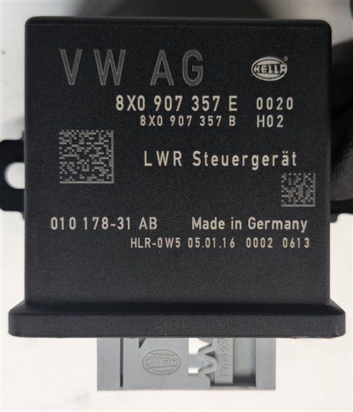 Thumbnail 6: 2016 AUDI Q3 (8U) XENON HID HEADLIGHT RANGE CONTROL LEVELING MODULE COMPUTER