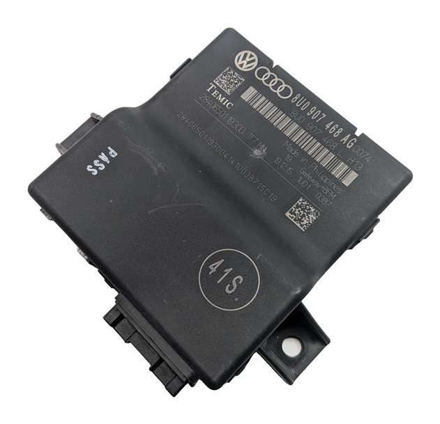Thumbnail 4: 2016-2018 AUDI Q3 (8U) 2.0L CCTA TURBO ENGINE ECM BCM IMMOBILIZER MODULE KEY SET
