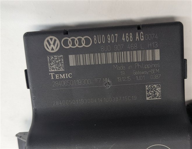 Thumbnail 7: 2016-2018 AUDI Q3 (8U) 2.0L CCTA TURBO ENGINE ECM BCM IMMOBILIZER MODULE KEY SET