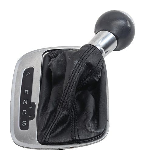 Thumbnail 2: 2016 AUDI Q3 (8U) CENTER CONSOLE AUTOMATIC TIPTRONIC SHIFT KNOB BOOT TRIM BEZEL