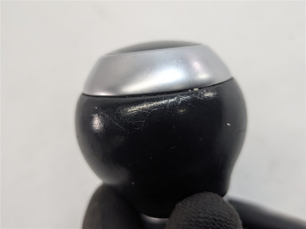 Thumbnail 9: 2016 AUDI Q3 (8U) CENTER CONSOLE AUTOMATIC TIPTRONIC SHIFT KNOB BOOT TRIM BEZEL