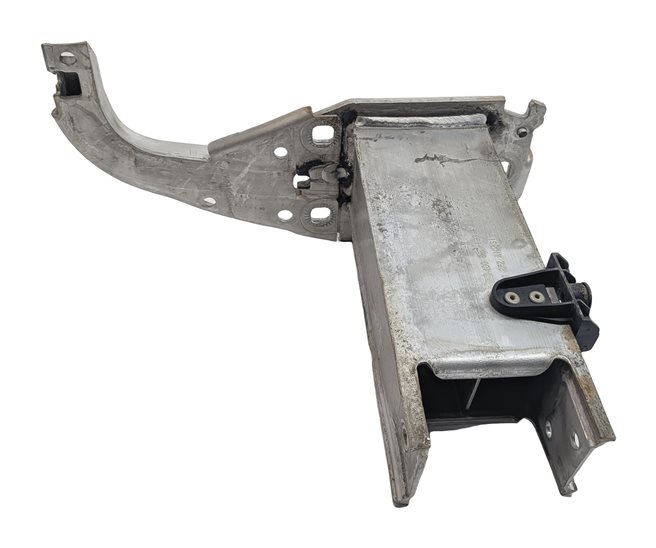 Thumbnail 3: 2012-2018 AUDI A6 A7 S6 S7 RS7 (C7 4G8) FRONT LEFT DRIVER BUMPER MOUNT BRACKET