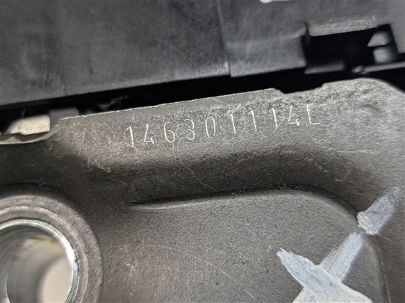 Thumbnail 6: 2012-2018 AUDI A6 A7 (C7 4G) REAR SEAT BACK RELEASE LATCH HANDLE (Gray)