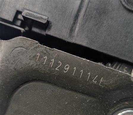 Thumbnail 6: 2012 AUDI A6 (C7 4G) REAR LEFT SEAT BACK RELEASE LATCH HANDLE (Gray)