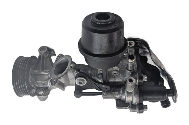 Thumbnail 5: 2013-2020 MERCEDES B250 CLA250 GLA250 (C117 W117 W246 X156) 2.0L WATER PUMP