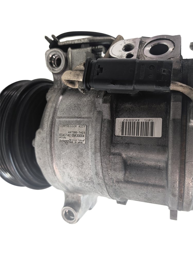 Thumbnail 8: 15-16 MERCEDES GLA250 GLA45 (X156) 2.0L TURBO AIR CONDITIONER A/C COMPRESSOR