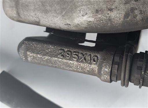 Thumbnail 7: 13-20 MERCEDES B250 GLA250 W246 X156 FRONT LEFT & RIGHT BRAKE CALIPER SET/2