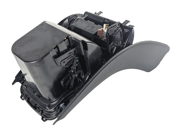 Thumbnail 5: 2015 MERCEDES GLA250 X156 FRONT CENTER CONSOLE CUP HOLDER w/ASHTRAY 12V BLACK