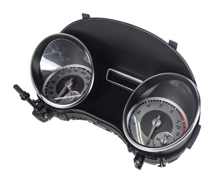 2015 MERCEDES GLA250 X156 SPEEDOMETER GAUGE CLUSTER MPH w/MULTIFUNCTION WHEEL