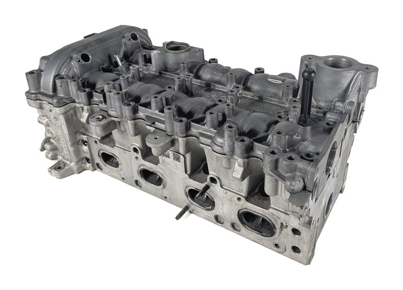 2013-2020 MERCEDES B250 CLA250 GLA250 (C117 W156 W246) 2.0L TURBO CYLINDER HEAD