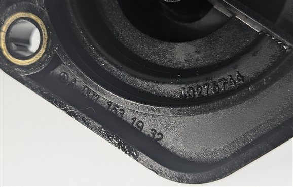 Thumbnail 5: 2015 MERCEDES GLA250 (X156) 2.0L (270.920) ENGINE OIL FLUID LEVEL SENSOR SWITCH