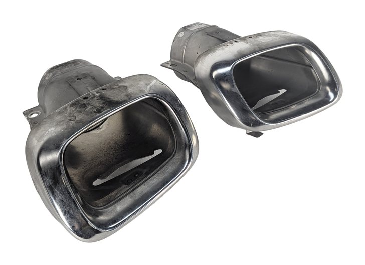 Thumbnail 2: 15-20 MERCEDES GLA250 X156 AMG PACKAGE REAR CHROME EXHAUST TIP FINISHER SET/2