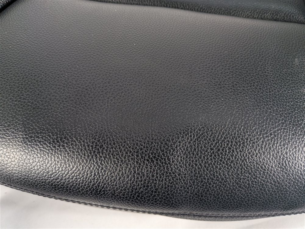 Thumbnail 11: 2015 MERCEDES GLA250 X156 FRONT RIGHT PASSENGER LOWER SEAT CUSHION (Black)