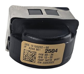 Thumbnail 2: 2015 MERCEDES GLA250 (X156) WINDSHIELD RAIN LIGHT AUTO WIPER SENSOR MODULE