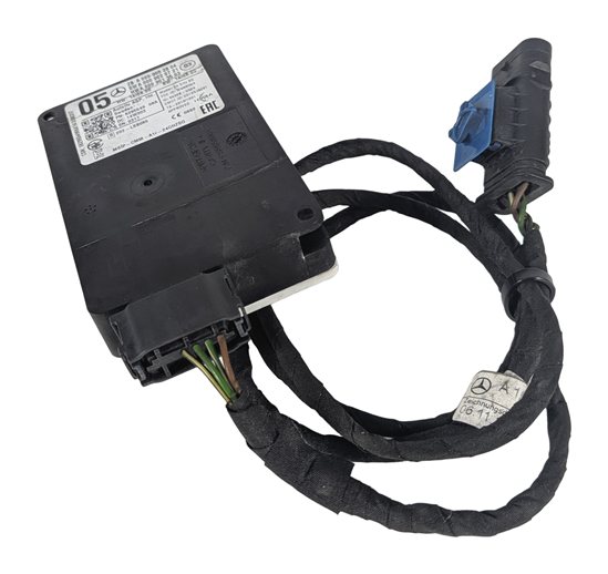 Thumbnail 2: 2015 MERCEDES GLA250 X156 FRONT COLLISION AVOIDANCE RADAR SENSOR MODULE