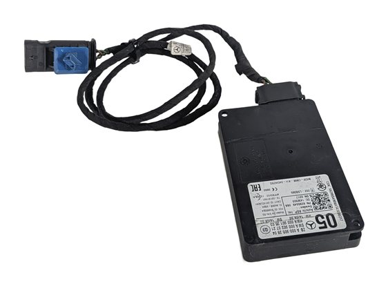 Thumbnail 4: 2015 MERCEDES GLA250 X156 FRONT COLLISION AVOIDANCE RADAR SENSOR MODULE