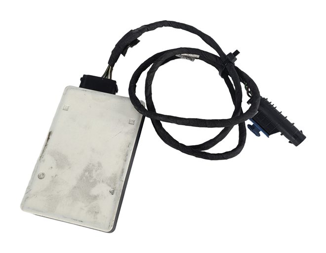 Thumbnail 5: 2015 MERCEDES GLA250 X156 FRONT COLLISION AVOIDANCE RADAR SENSOR MODULE