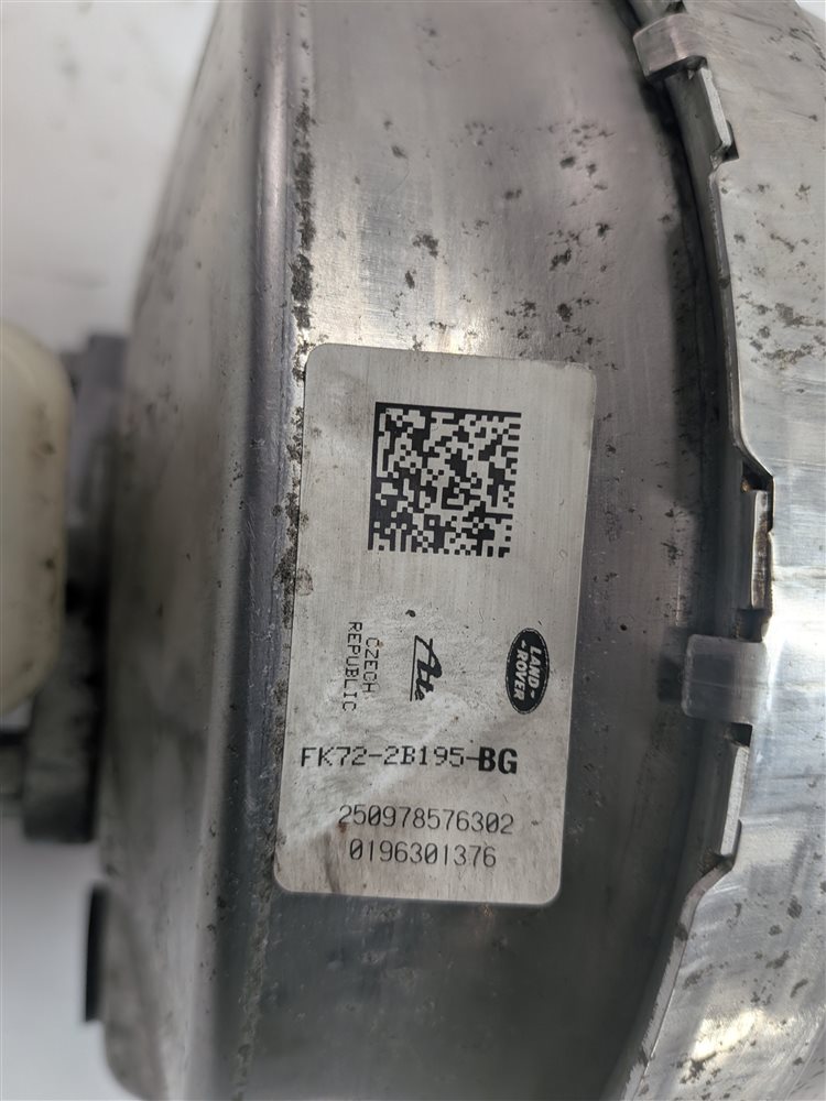 Thumbnail 7: 15-19 RANGE ROVER EVOQUE DISCOVERY SPORT (L538 L550) BRAKE BOOSTER w/ CYLINDER