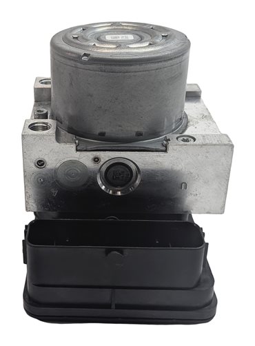 Thumbnail 2: 2016 RANGE ROVER EVOQUE L538 ABS BRAKE PUMP MODULE W/O ADAPTIVE CRUISE