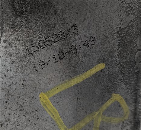 Thumbnail 7: 12-19 RANGE ROVER EVOQUE (L538) REAR LEFT DRIVER SPINDLE KNUCKLE WHEEL HUB