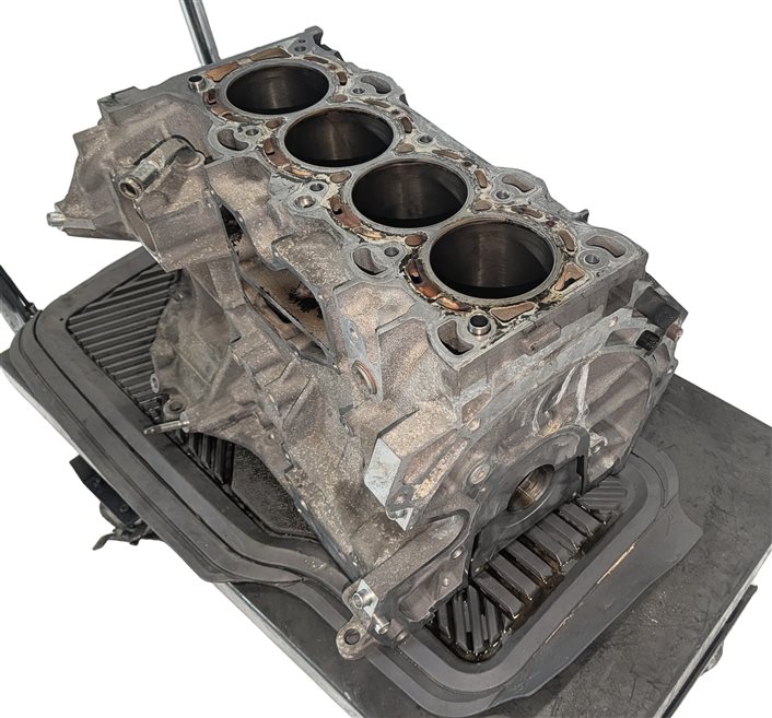 Thumbnail 6: 12-17 LAND ROVER LR2 DISCOVERY SPT EVOQUE (L538 L550) 2.0L TURBO CYLINDER BLOCK