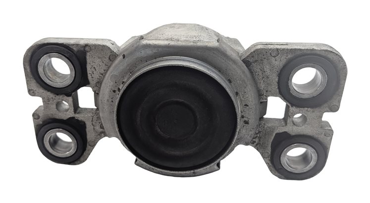 Thumbnail 2: 2016 RANGE ROVER EVOQUE (L538) TRANSMISSION MOUNT BRACKET ASSEMBLY