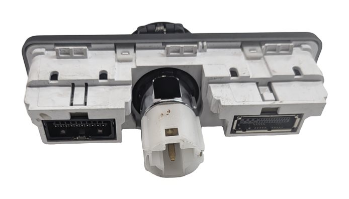 Thumbnail 4: 2016 RANGE ROVER EVOQUE (L538) AUX INPUT w/USB & POWER SOCKET OUTLET