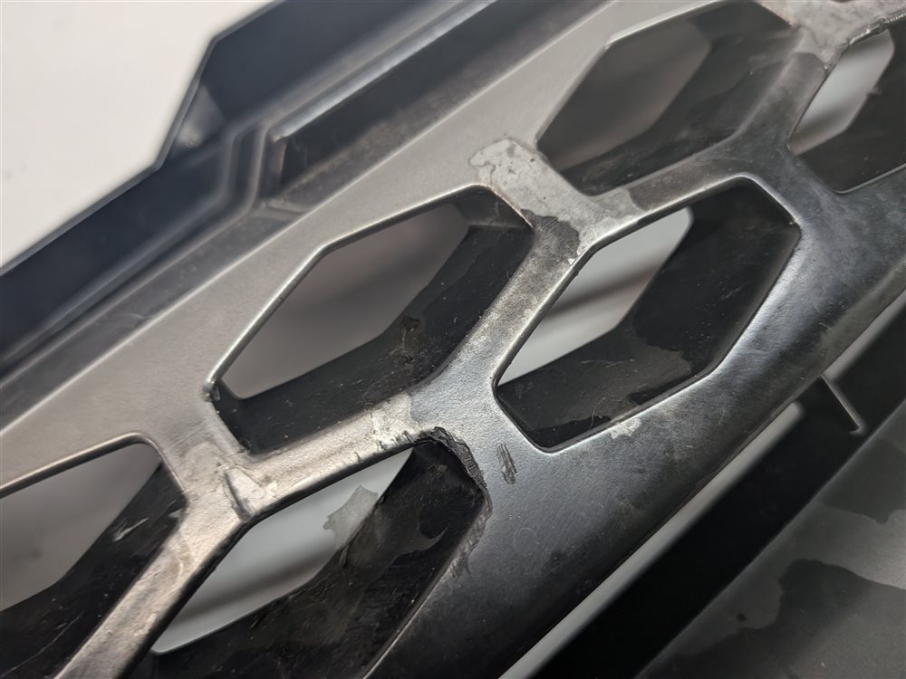 Thumbnail 7: 2016-2019 RANGE ROVER EVOQUE L538 HSE FRONT UPPER GRILLE (White)