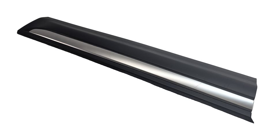 12-19 ROVER EVOQUE (L538) FRONT RIGHT PASSENGER LOWER DOOR TRIM MOULDING (BLACK)