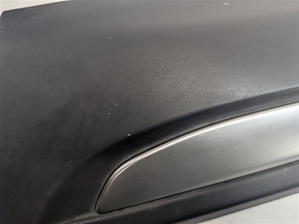 Thumbnail 10: 12-19 ROVER EVOQUE (L538) FRONT RIGHT PASSENGER LOWER DOOR TRIM MOULDING (BLACK)