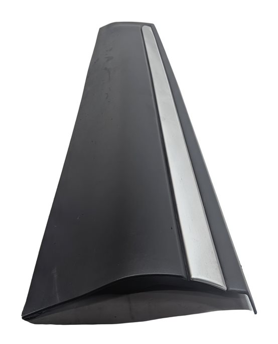 Thumbnail 2: 2012-2019 ROVER EVOQUE (L538) FRONT LEFT DRIVER LOWER DOOR TRIM MOULDING (BLACK)