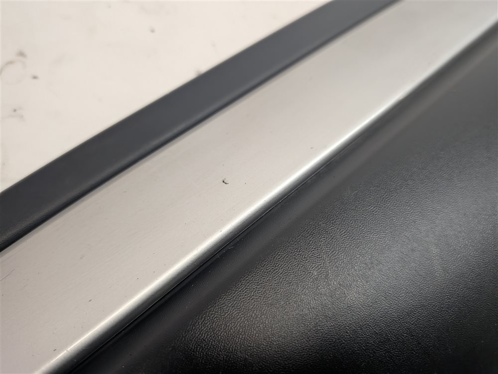 Thumbnail 7: 2012-2019 ROVER EVOQUE (L538) FRONT LEFT DRIVER LOWER DOOR TRIM MOULDING (BLACK)