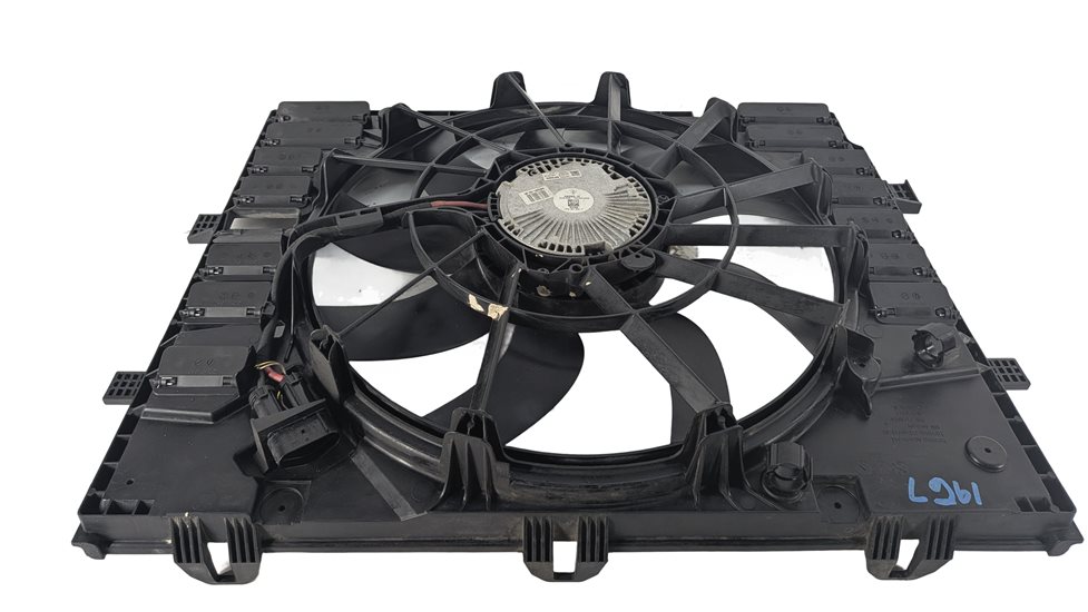 Thumbnail 2: 2011-2018 PORSCHE CAYENNE (958) 3.6L ENGINE RADIATOR COOLING FAN ASSEMBLY