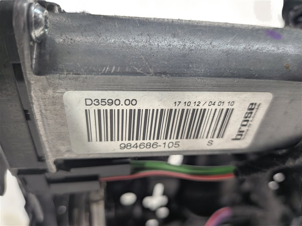 Thumbnail 5: 2011-2014 PORSCHE CAYENNE (958) FRONT LEFT DRIVER SEAT FRAME TRACK