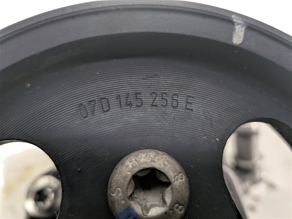 Thumbnail 6: 2011-2018 PORSCHE CAYENNE (958) 3.6L VR6 ENGINE POWER STEERING PUMP w/ PULLEY
