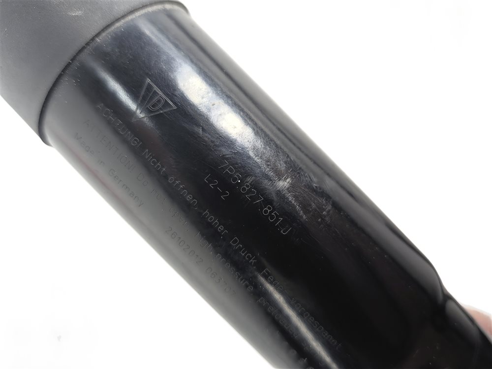 Thumbnail 6: 2014 PORSCHE CAYENNE (958) REAR LEFT & RIGHT TRUNK LIFT LIFTGATE SHOCK STRUT SET