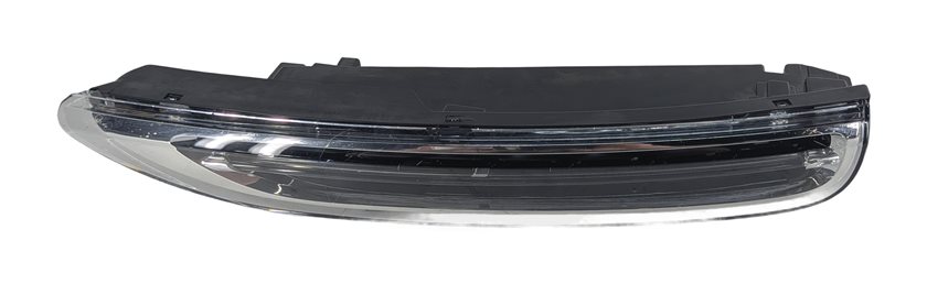 11-14 CAYENNE (958) FRONT RIGHT PASSENGER DRL DAY TIME RUNNING MARKER LIGHT LAMP
