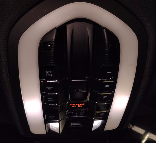 Thumbnail 2: 2010-2018 PORSCHE CAYENNE PANAMERA (958 970 G1) FRONT DOMELIGHT LAMP (Black)