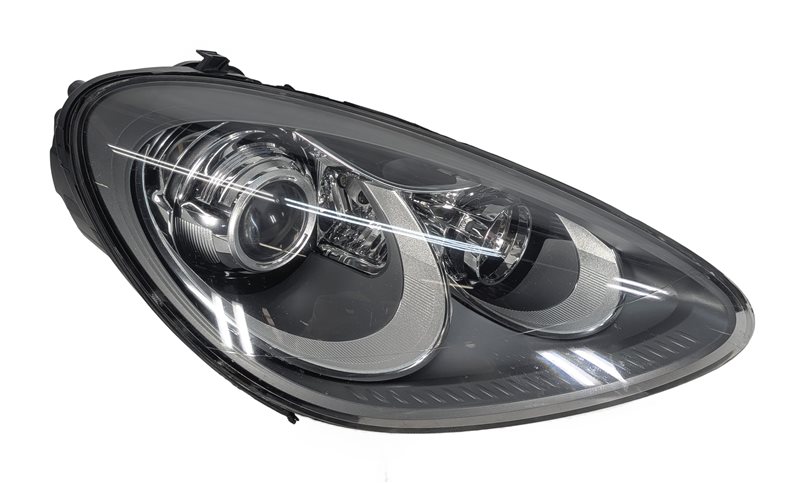 11-14 PORSCHE CAYENNE (958) RIGHT FRONT PASSENGER HID XENON HEADLIGHT LIGHT LAMP