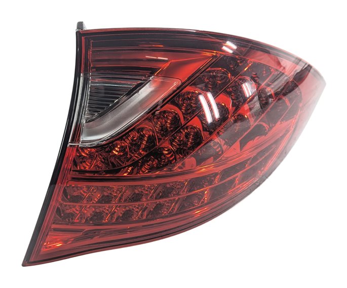 Thumbnail 3: 2011-2014 PORSCHE CAYENNE (958) RIGHT PASSENGER OUTER TAILLIGHT BRAKE LIGHT LAMP