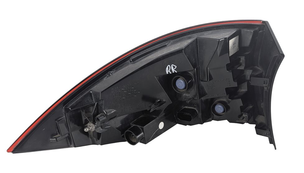 Thumbnail 4: 2011-2014 PORSCHE CAYENNE (958) RIGHT PASSENGER OUTER TAILLIGHT BRAKE LIGHT LAMP
