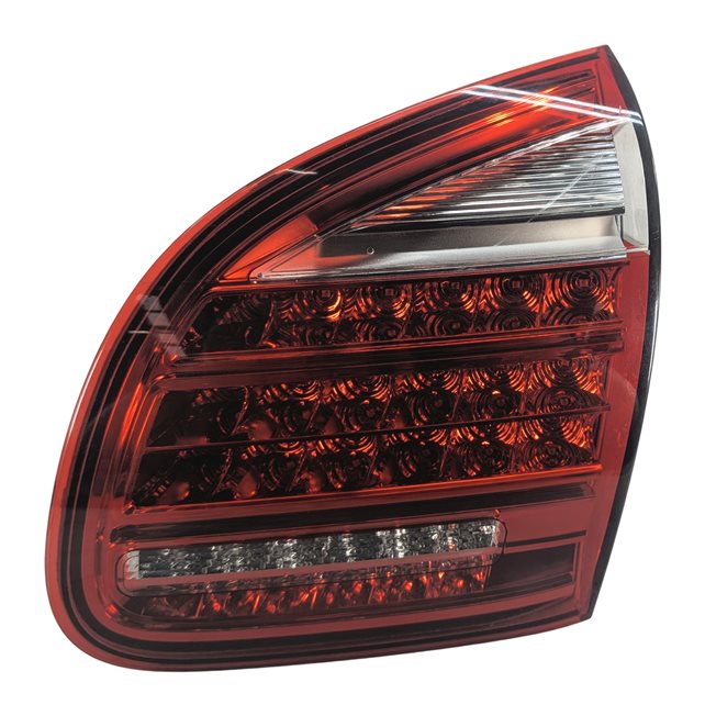 2011-2014 PORSCHE CAYENNE (958) RIGHT PASSENGER INNER TRUNK TAILLIGHT LIGHT LAMP